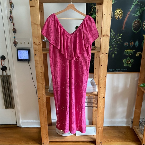 Tuckernuck Pink Floral Eyelet Caftan Midi Dress Swim Coverup - Picture 6 of 15